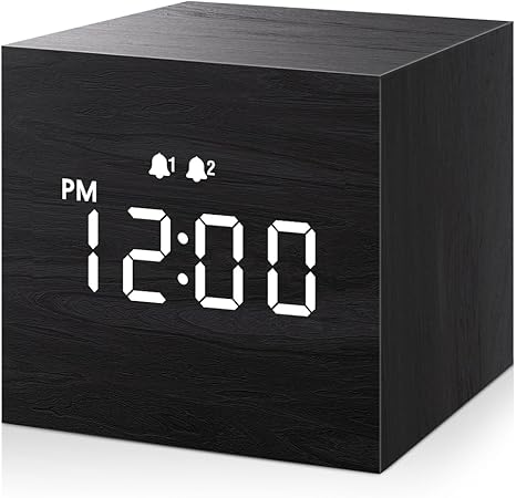 Wooden Cube Electronic Alarm Clock, 6 - Level Adjustable Brightness, 12/24H Time Format Switchable, Minimalist Desk Clock (Cube Shape, Clear Digital Display, Suitable for Various Scenarios )