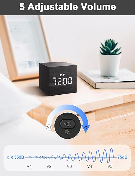 Wooden Cube Electronic Alarm Clock, 6 - Level Adjustable Brightness, 12/24H Time Format Switchable, Minimalist Desk Clock (Cube Shape, Clear Digital Display, Suitable for Various Scenarios )